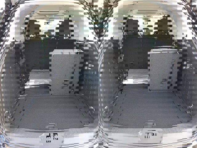 New 2025 Ford Explorer Active w/ Active Comfort Package image 8