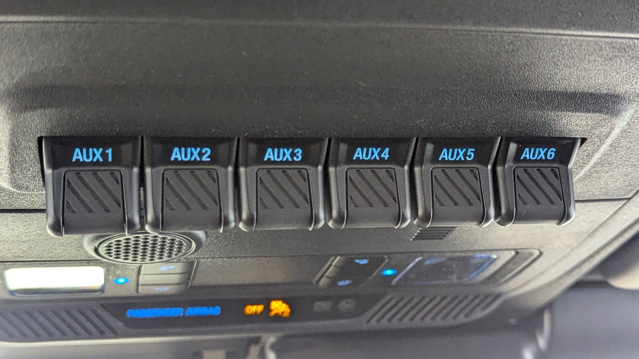 New 2025 Ford Bronco Badlands image 23