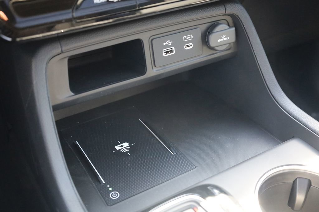 New 2025 Honda Pilot Touring image 22