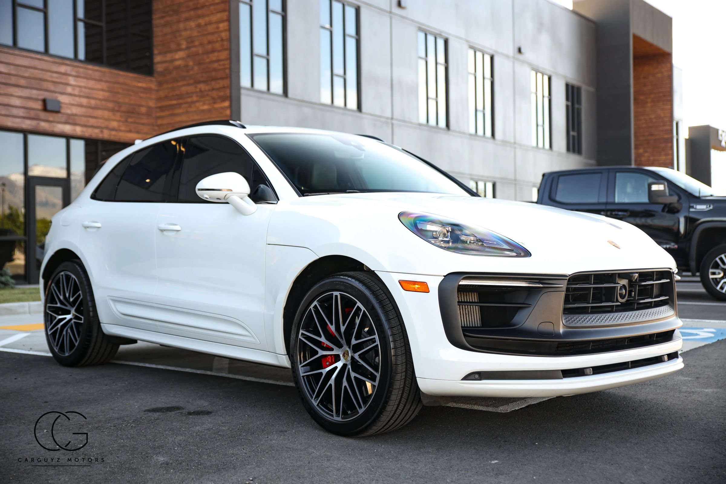 Used 2023 Porsche Macan GTS w/ Premium Package Plus AWD/4WD image 16