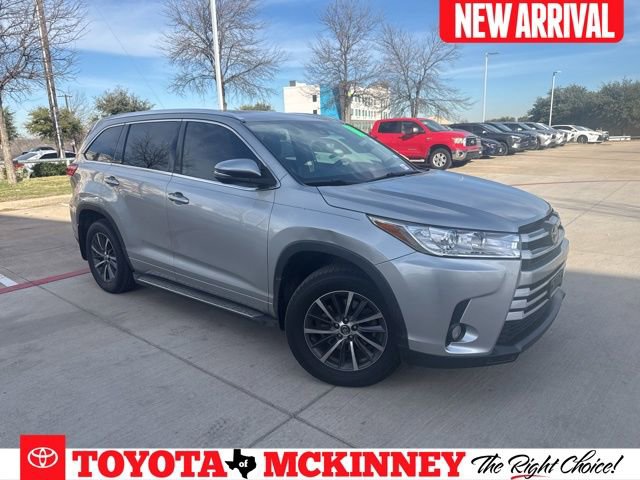 Used 2018 Toyota Highlander XLE video 1