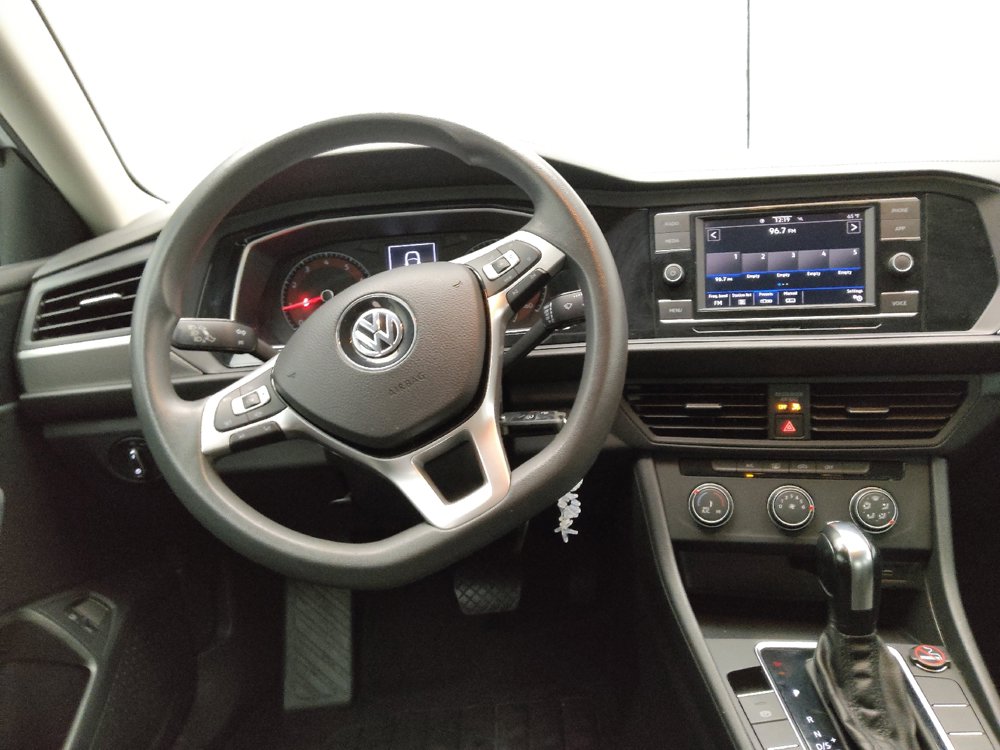Used 2021 Volkswagen Jetta R-Line FWD image 22