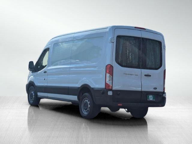 Used 2017 Ford Transit 250 Med Rf Cargo image 6