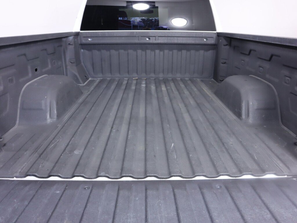 Used 2020 Chevrolet Silverado 1500 RST image 33