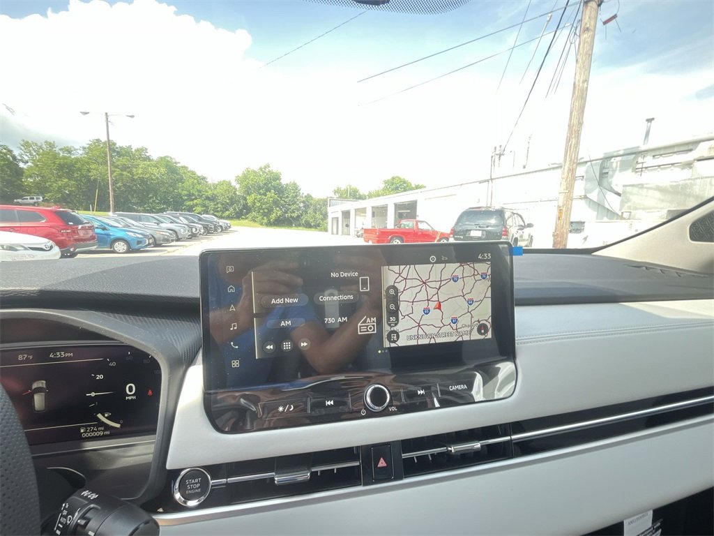 New 2025 Mitsubishi Outlander SE image 16