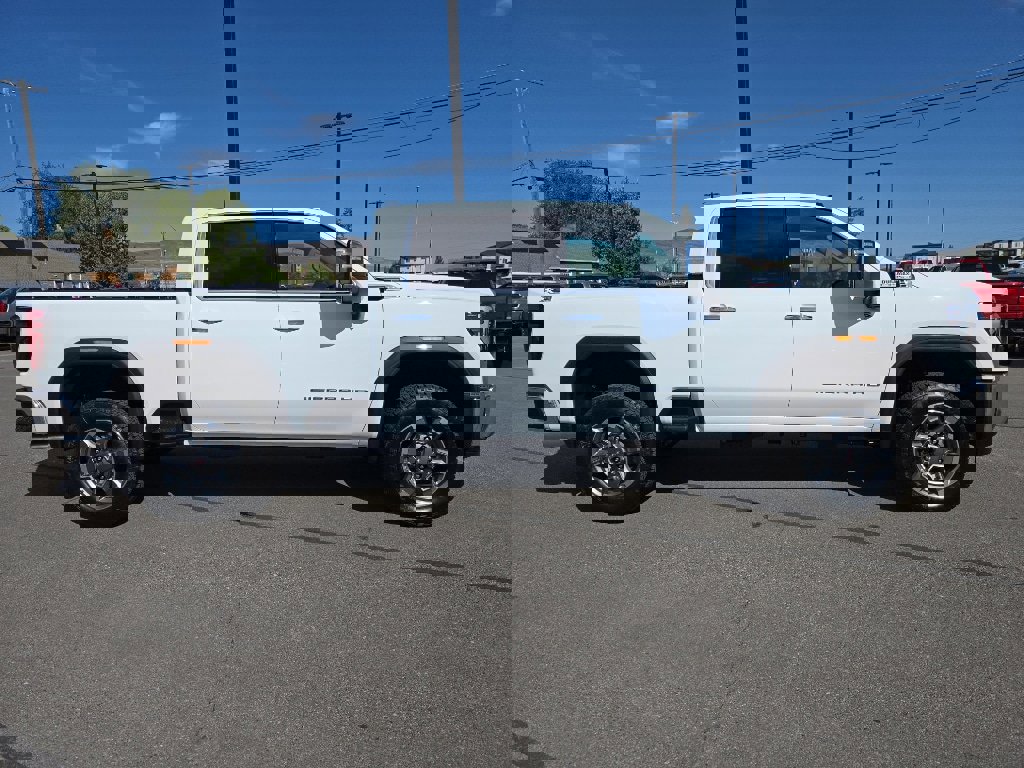 New 2026 GMC Sierra 3500 SLT w/ SLT Convenience Package image 6