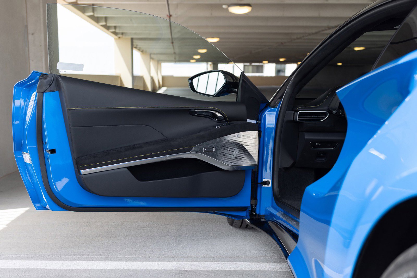 Used 2024 Lotus Emira First Edition image 30