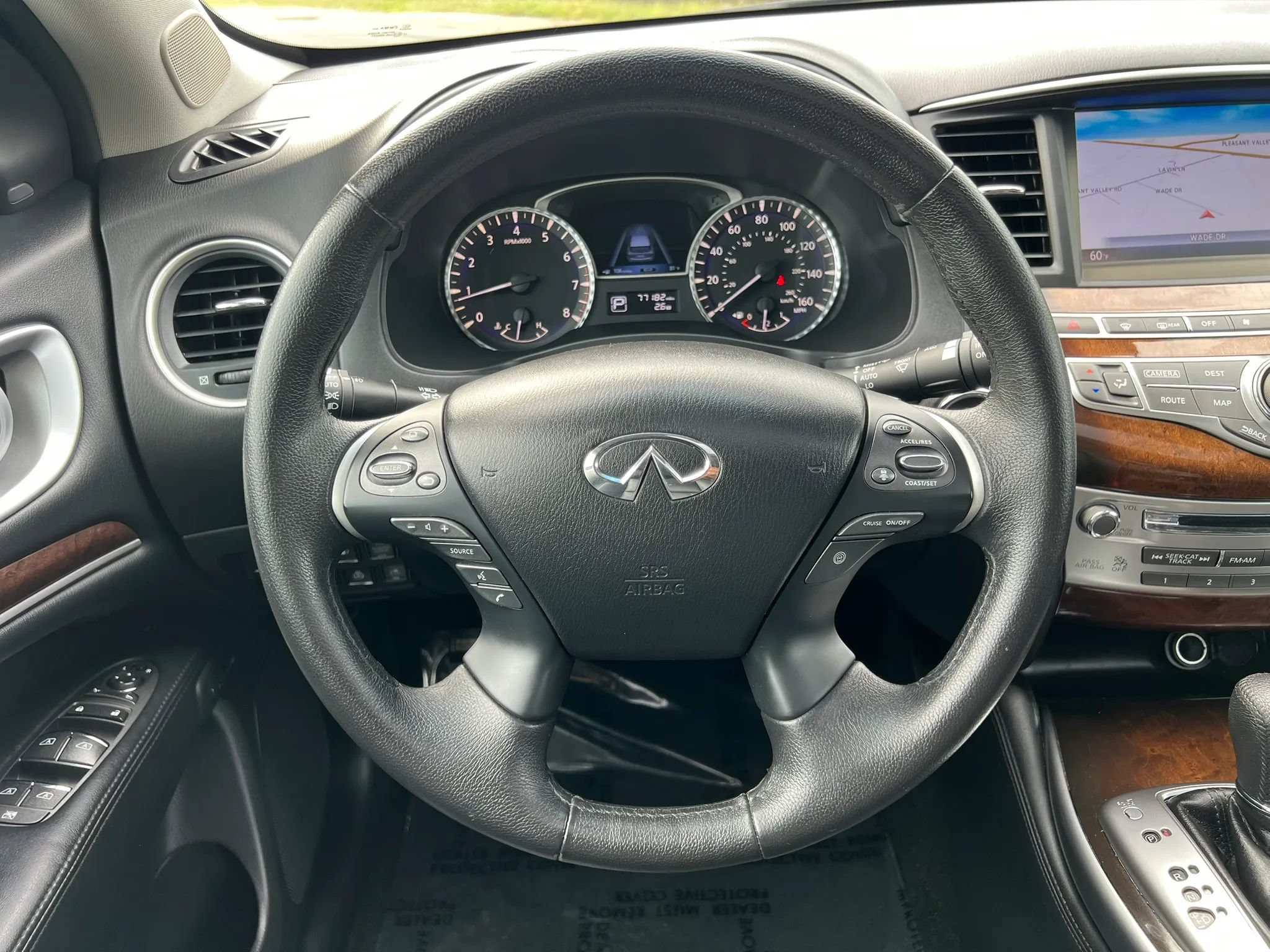 Used 2013 INFINITI JX35 AWD w/ Premium Pkg image 24