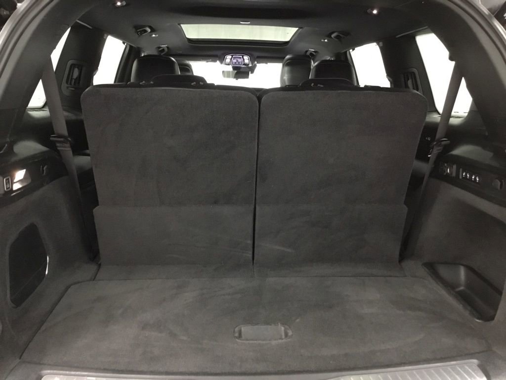 Used 2021 Jeep Grand Cherokee L Overland w/ Luxury Tech Group IV image 16