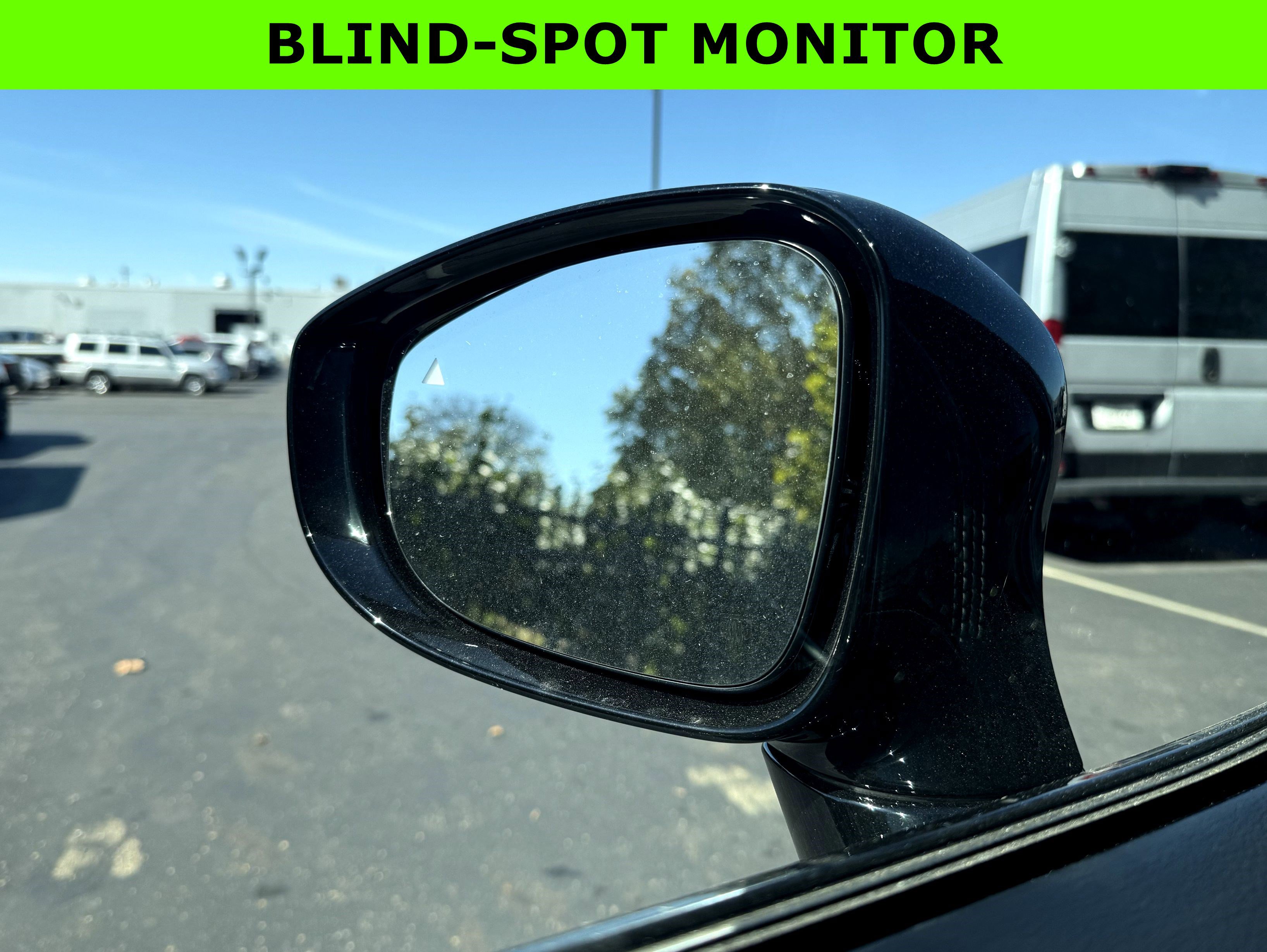 New 2026 Chrysler Pacifica Limited image 14