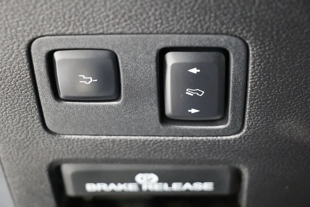Used 2021 Ford F450 Platinum w/ FX4 Off-Road Package AWD/4WD image 41