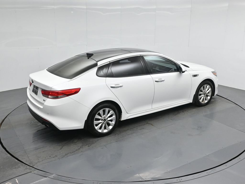 Used 2016 Kia Optima EX w/ Premium Package image 37