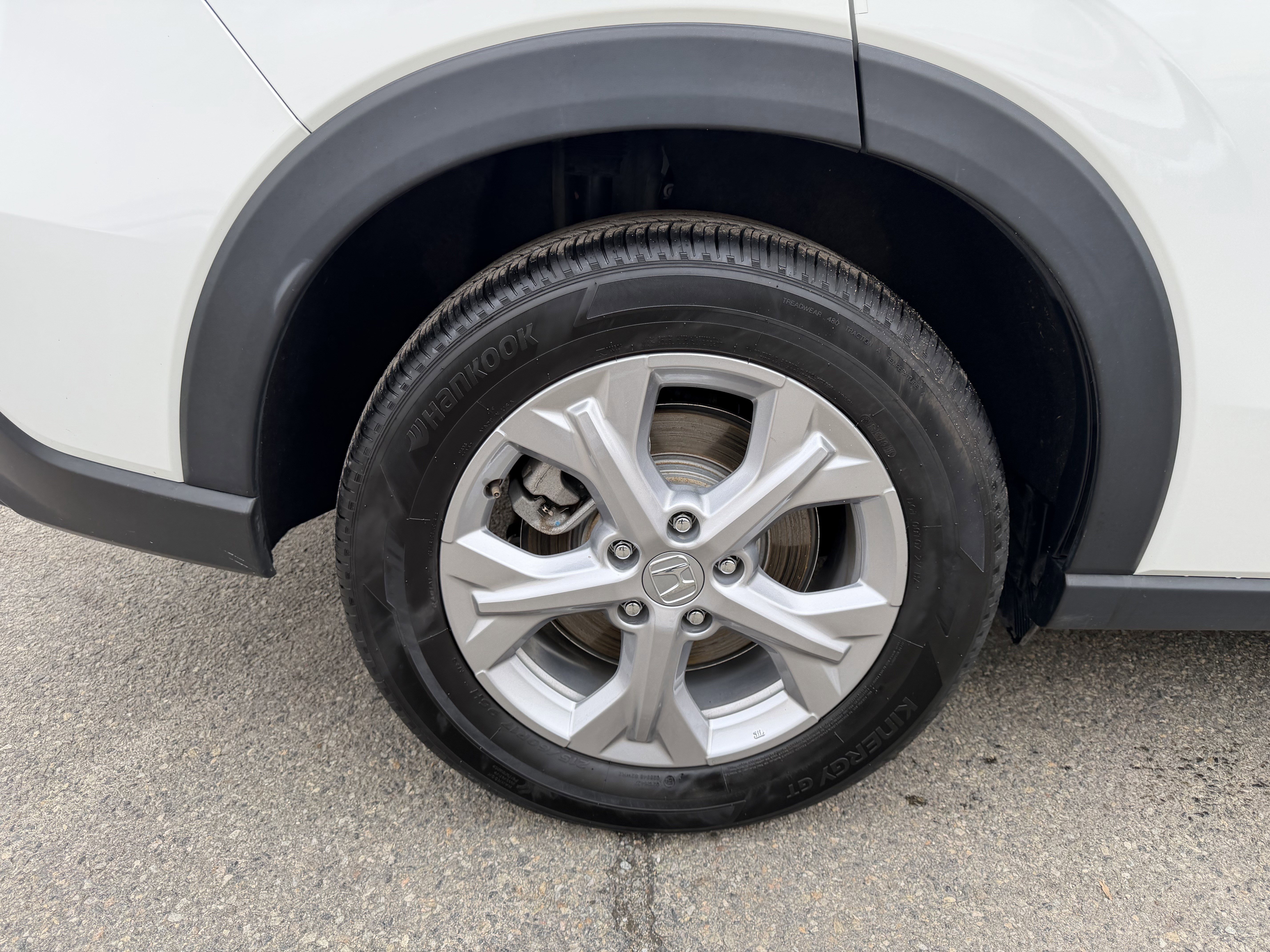 Certified 2024 Honda HR-V LX image 9