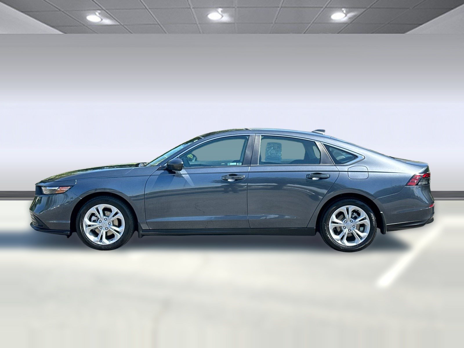 Used 2024 Honda Accord LX image 2