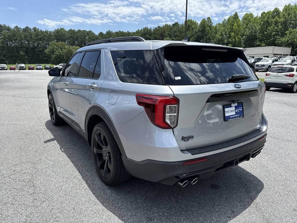 Used 2022 Ford Explorer ST w/ ST Street Pack RWD image 5