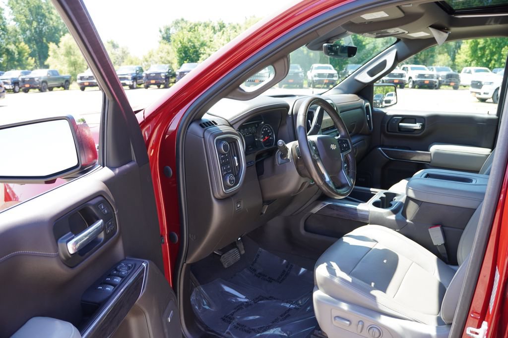 Certified 2019 Chevrolet Silverado 1500 LTZ w/ LTZ Premium Package AWD/4WD image 15
