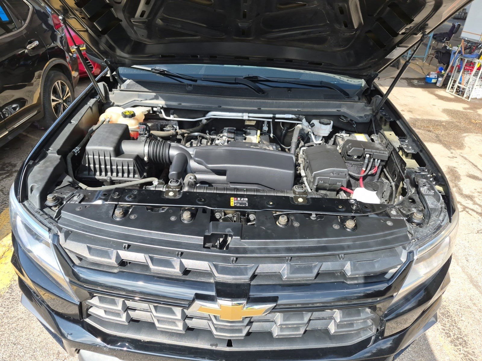 Used 2022 Chevrolet Colorado LT w/ Fleet Safety Package image 6