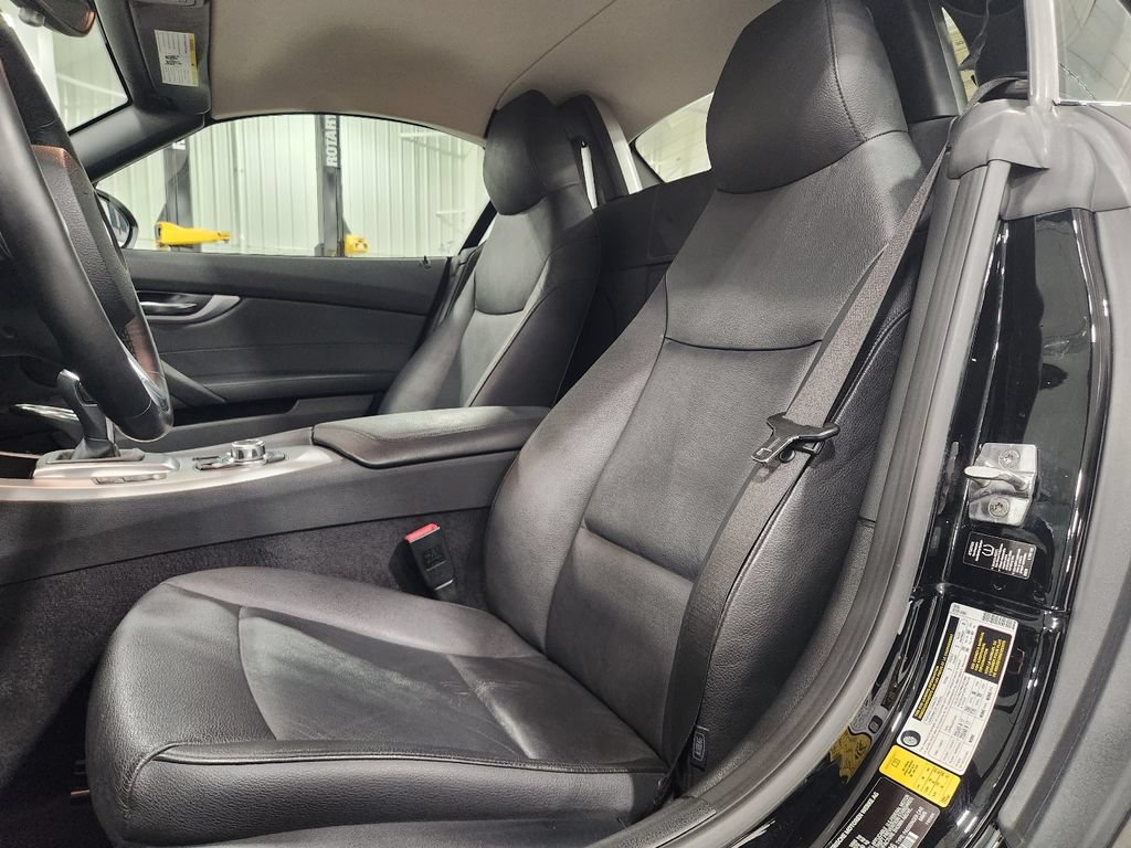 Used 2012 BMW Z4 sDrive35i RWD image 3