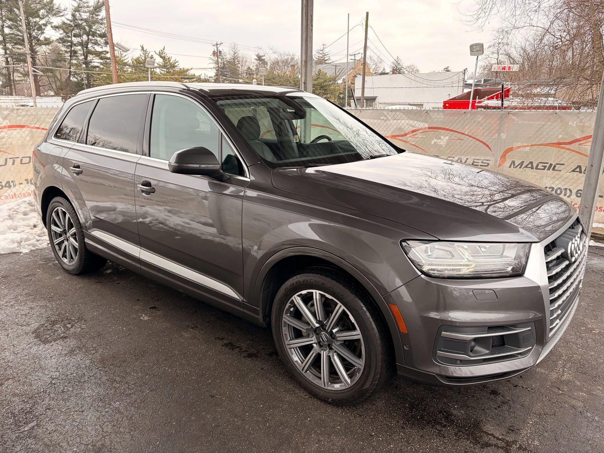 Used 2019 Audi Q7 3.0T Premium Plus w/ Premium Plus Package image 54