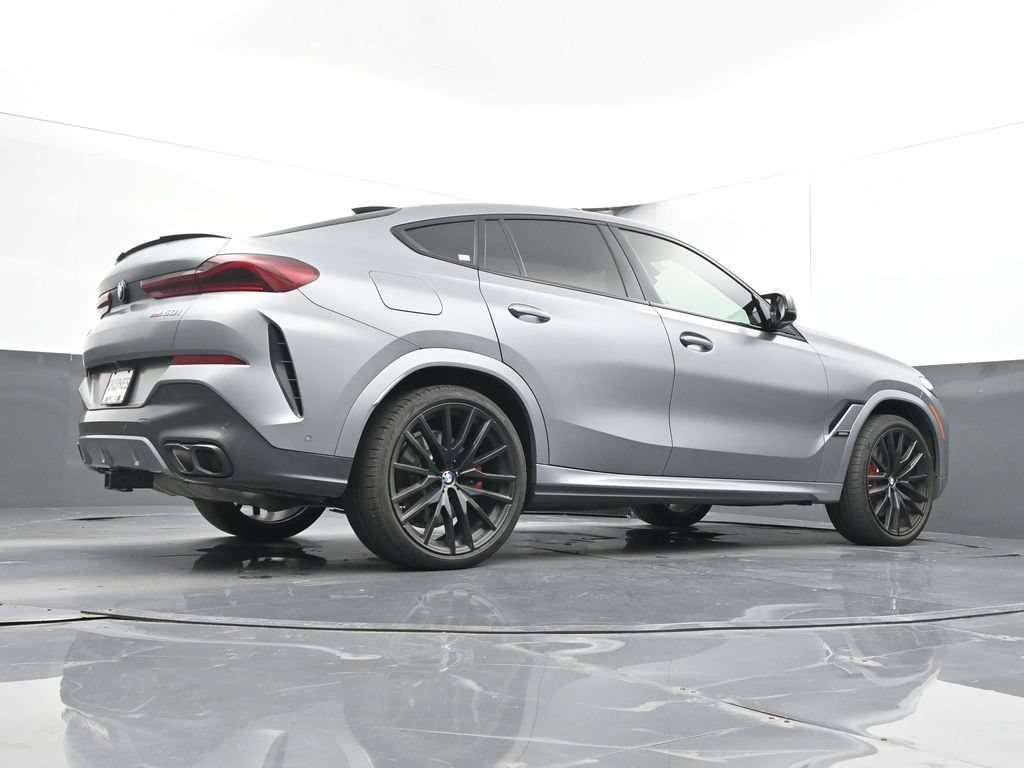 Used 2024 BMW X6 M60i AWD/4WD image 43