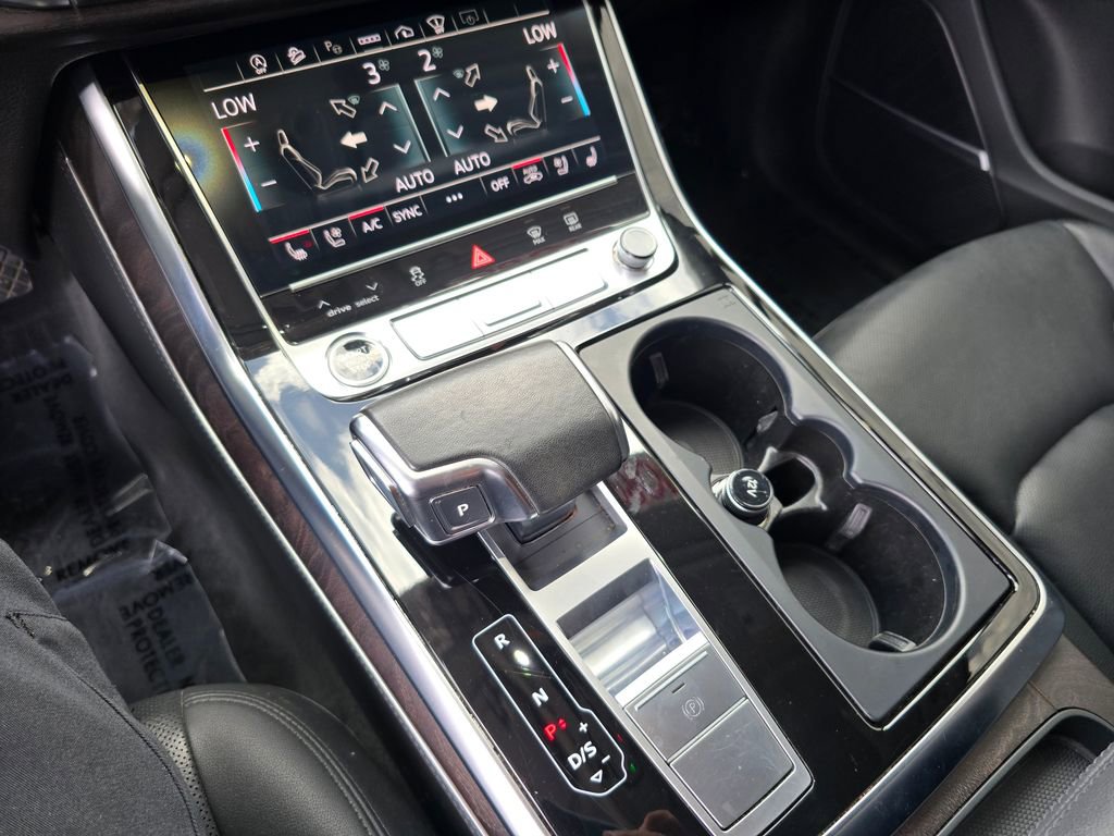 Used 2023 Audi Q7 3.0T Prestige AWD/4WD image 28