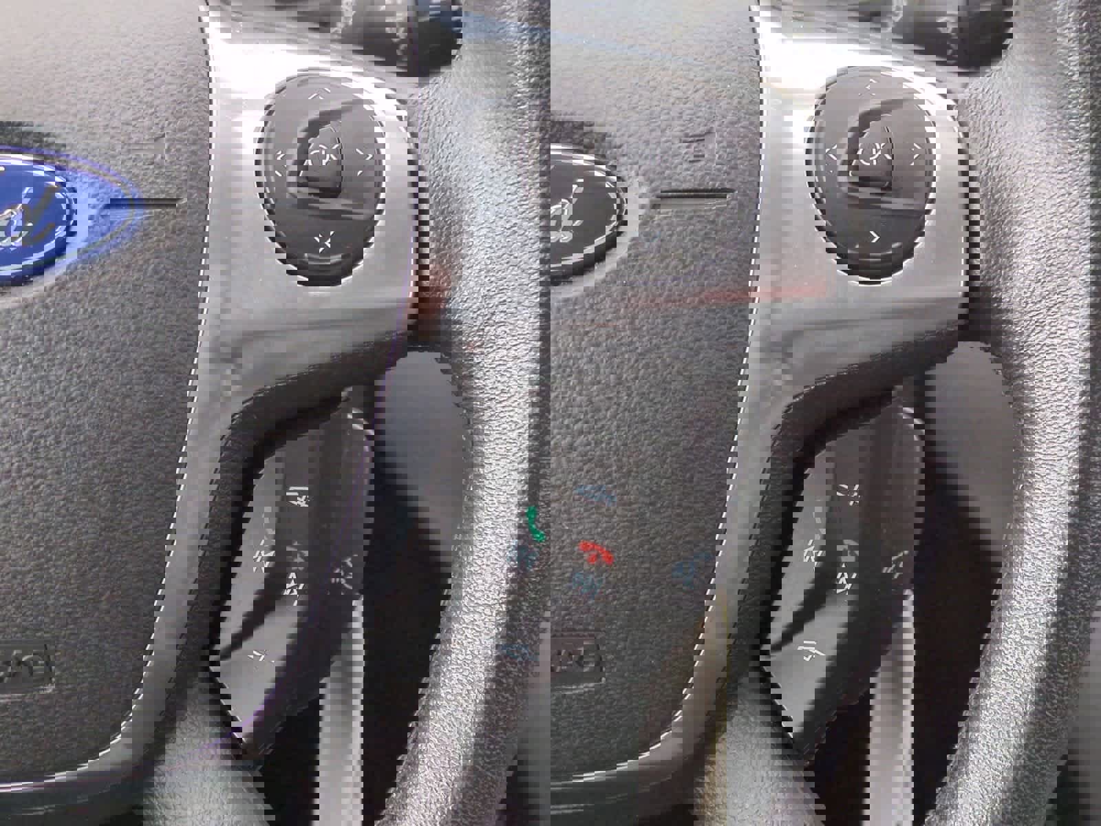 Used 2017 Ford C-MAX SE image 24