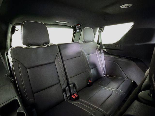 Used 2023 Chevrolet Tahoe Premier AWD/4WD image 28