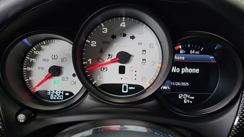 Used 2015 Porsche Macan Turbo image 13