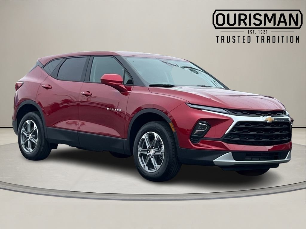New 2025 Chevrolet Blazer LT w/ Driver Confidence Package image 1