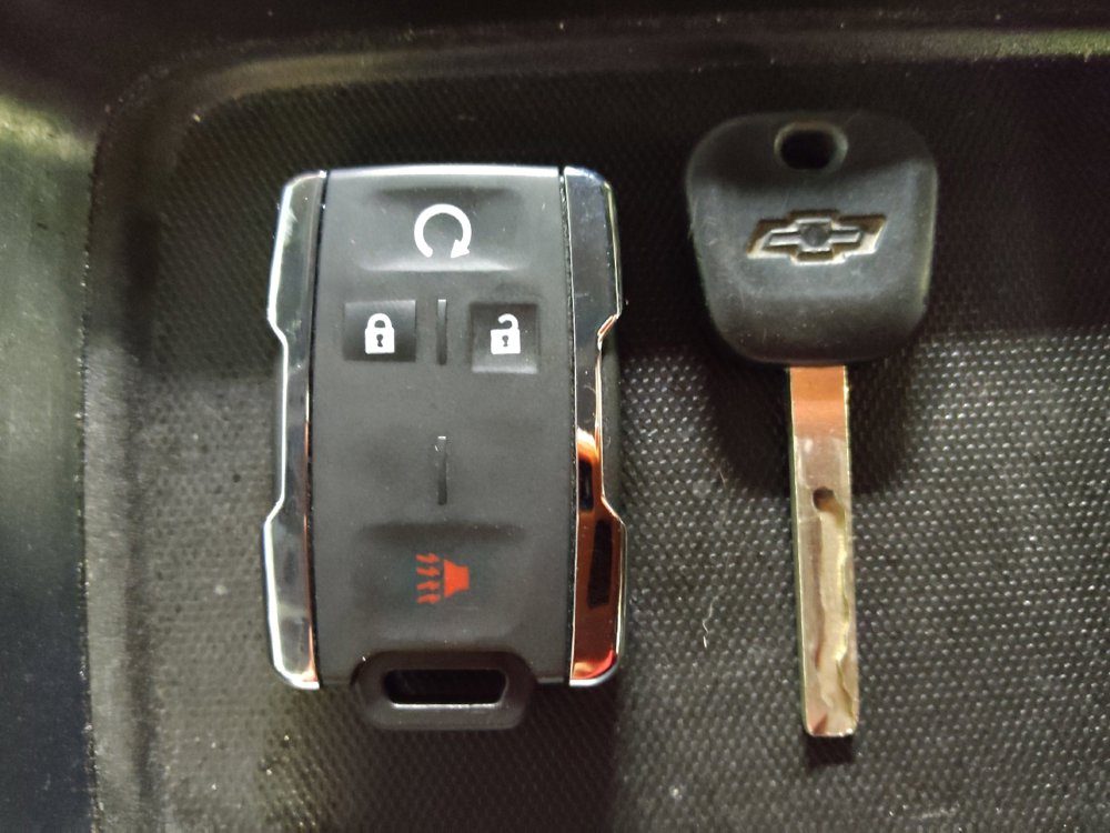 Used 2018 Chevrolet Silverado 1500 LT w/ Texas Edition AWD/4WD image 32