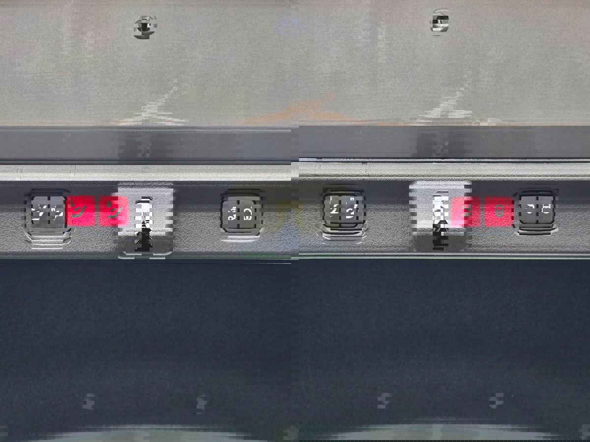 Used 2023 Mercedes-Benz EQE 350+ Sedan image 67