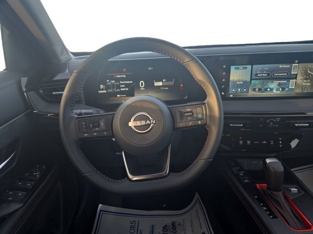 New 2025 Nissan Kicks SR image 12