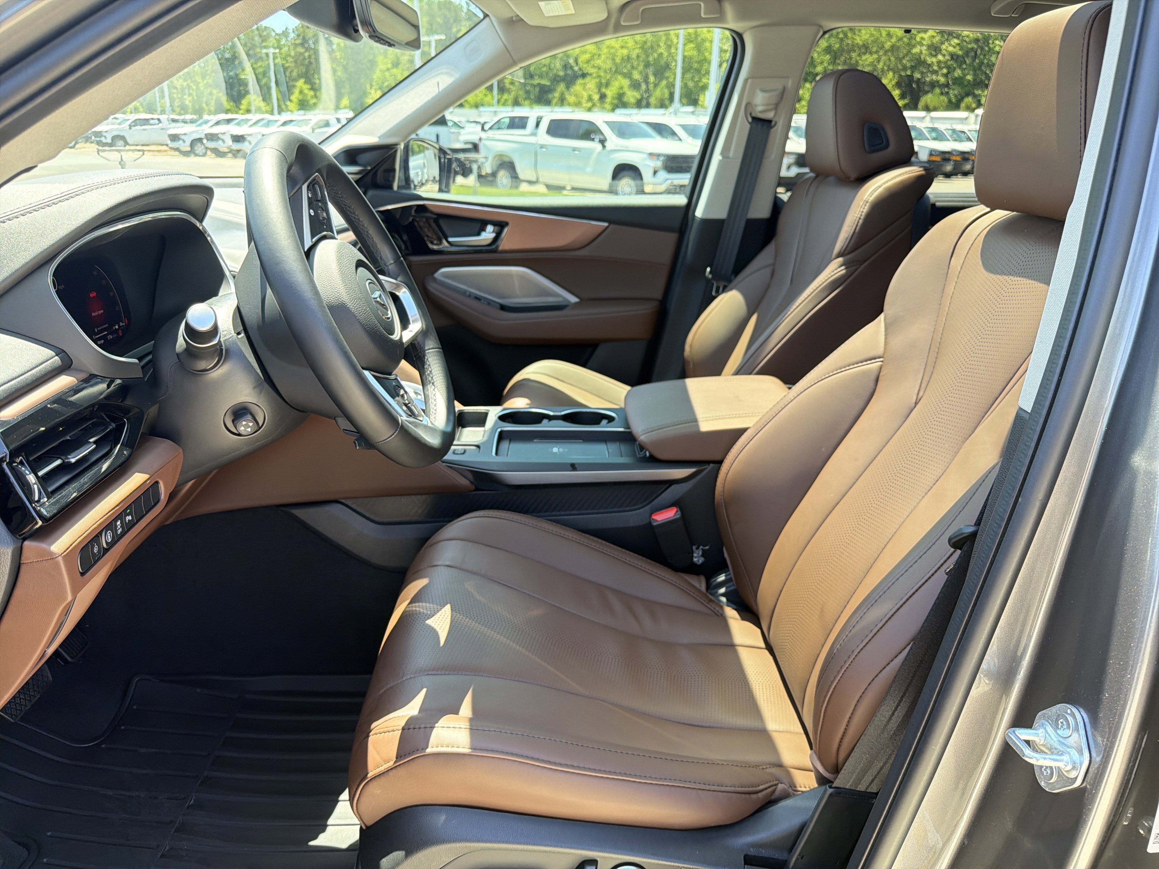 Certified 2026 Acura MDX FWD w/ Technology Package image 16