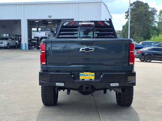 Used 2026 Chevrolet Silverado 2500 ZR2 w/ LPO, Dark Essentials Package image 6