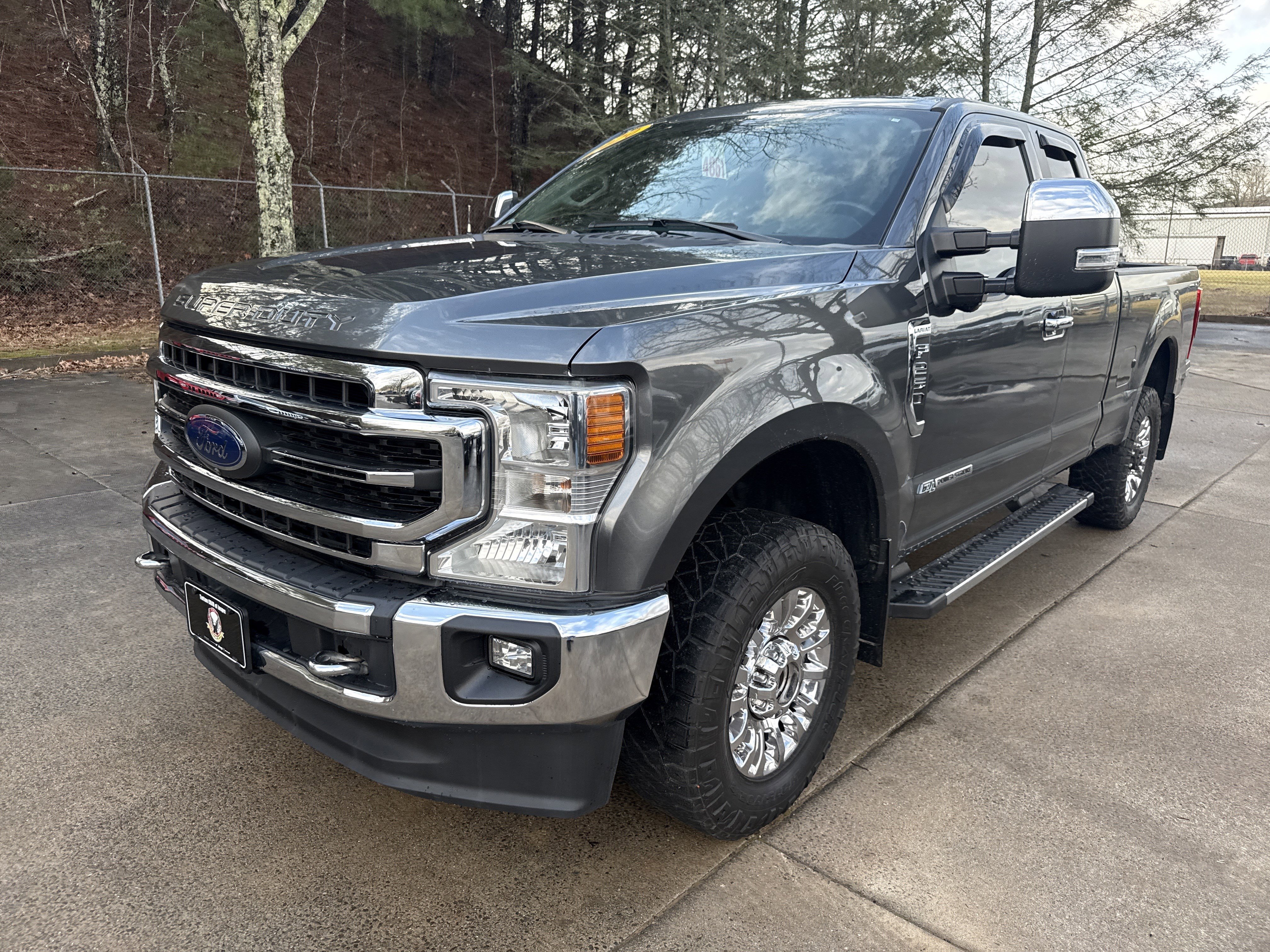 Used 2020 Ford F250 Lariat w/ Chrome Package AWD/4WD image 3