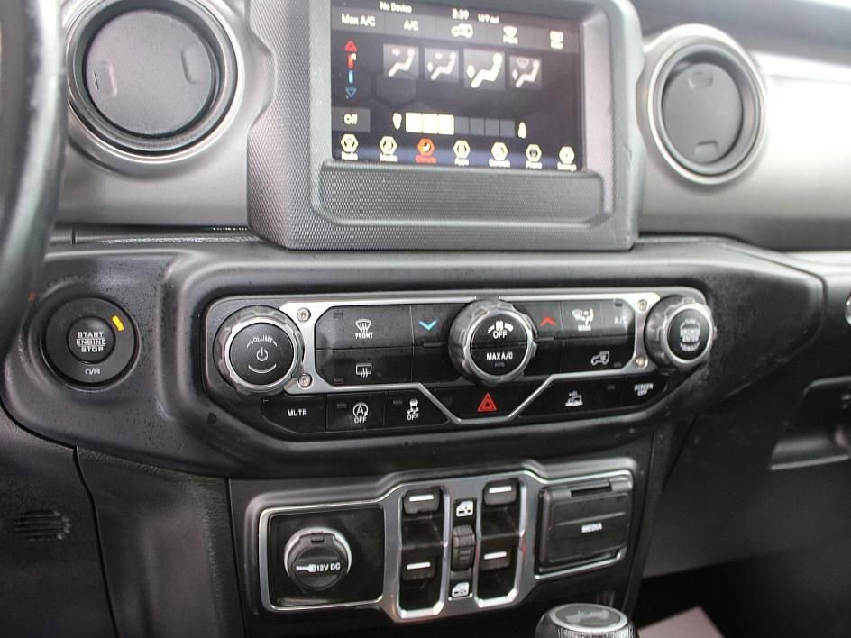 Used 2022 Jeep Wrangler Unlimited Sport image 17