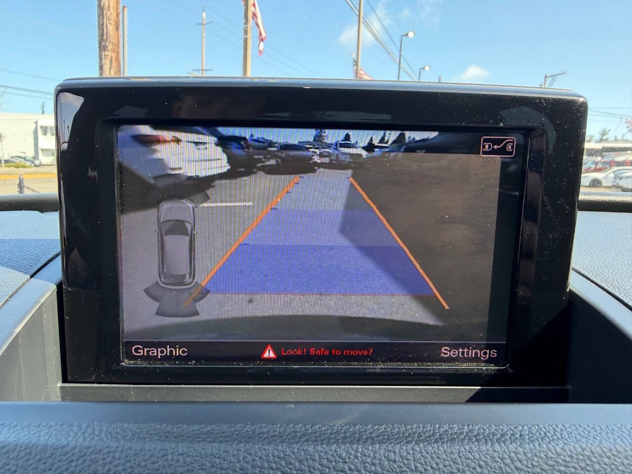 Used 2018 Audi Q3 2.0T Premium Plus w/ Premium Plus Package AWD/4WD image 33