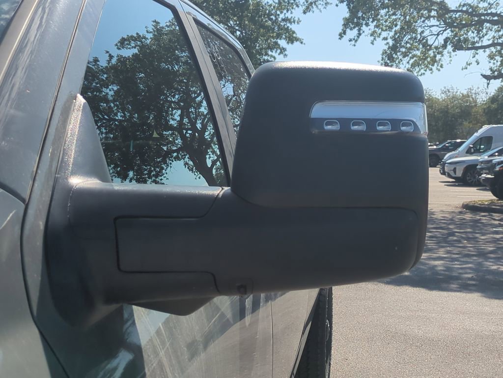 New 2026 RAM 3500 Laramie AWD/4WD image 12