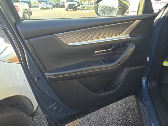 Used 2025 MAZDA CX-70 3.3 Turbo w/ Preferred Package AWD/4WD image 10
