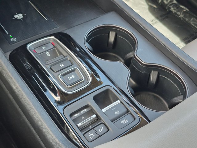 Used 2024 Honda Pilot EX-L image 11