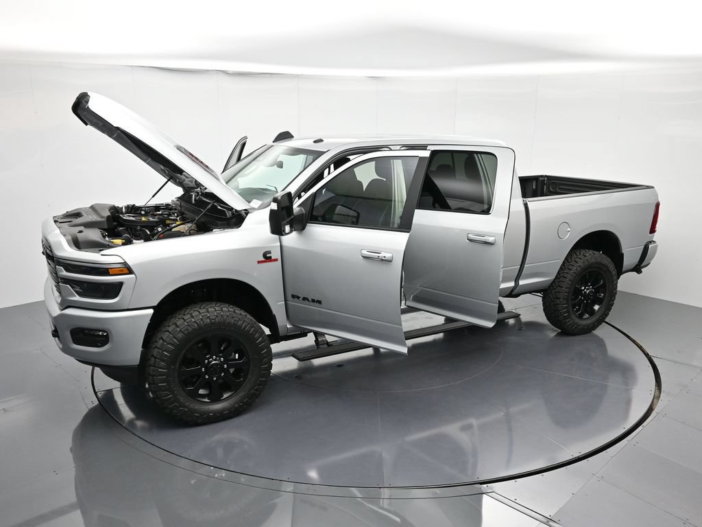 New 2026 RAM 2500 Laramie AWD/4WD image 26