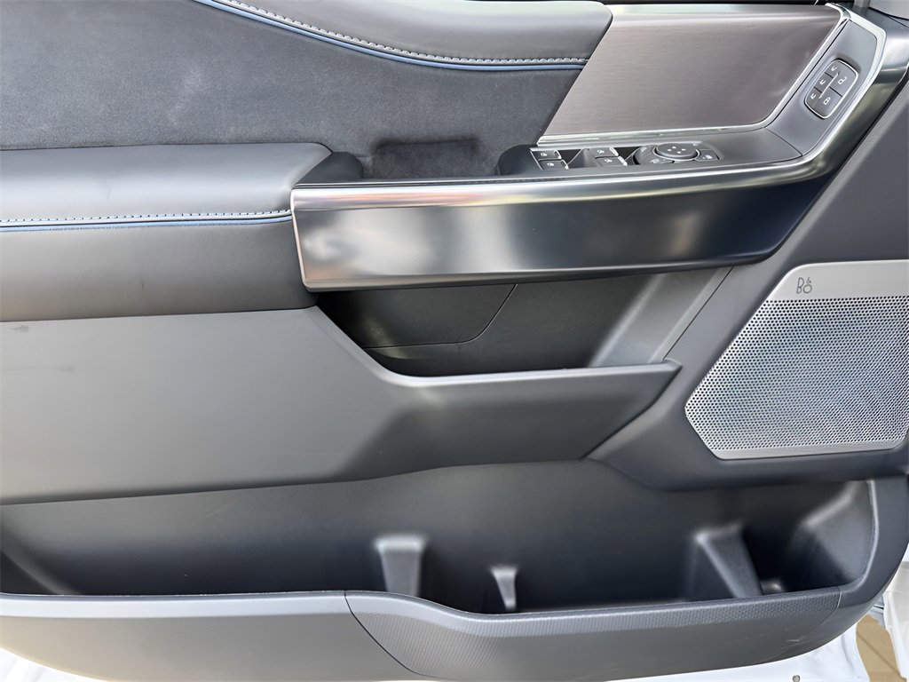 New 2025 Ford F150 Platinum w/ FX4 Off-Road Package image 26
