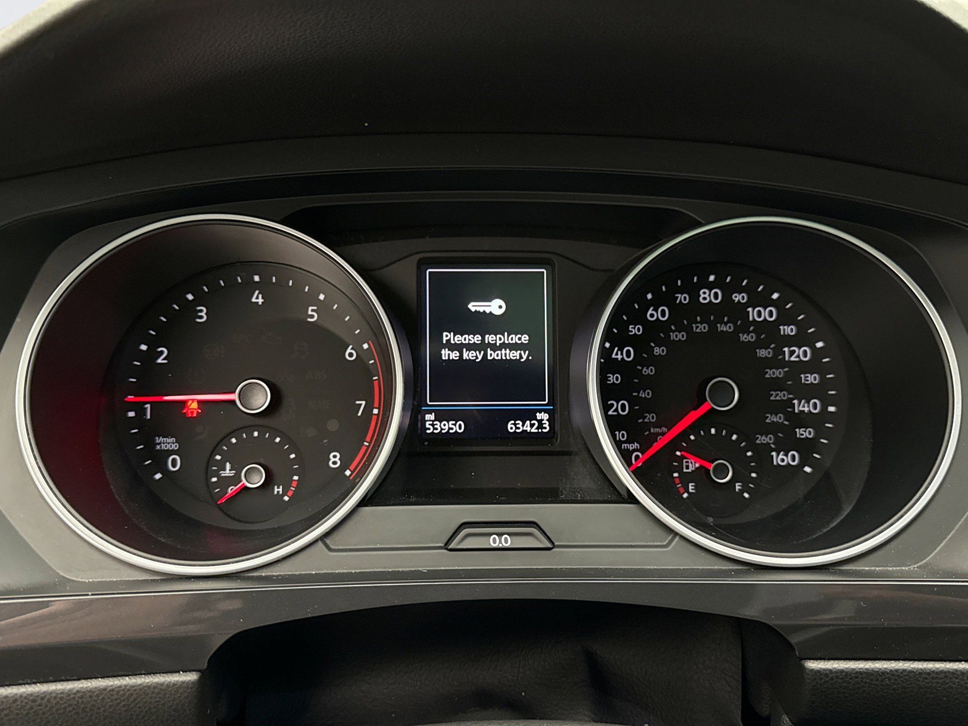 Used 2020 Volkswagen Tiguan SE w/ Panoramic Sunroof Package image 13