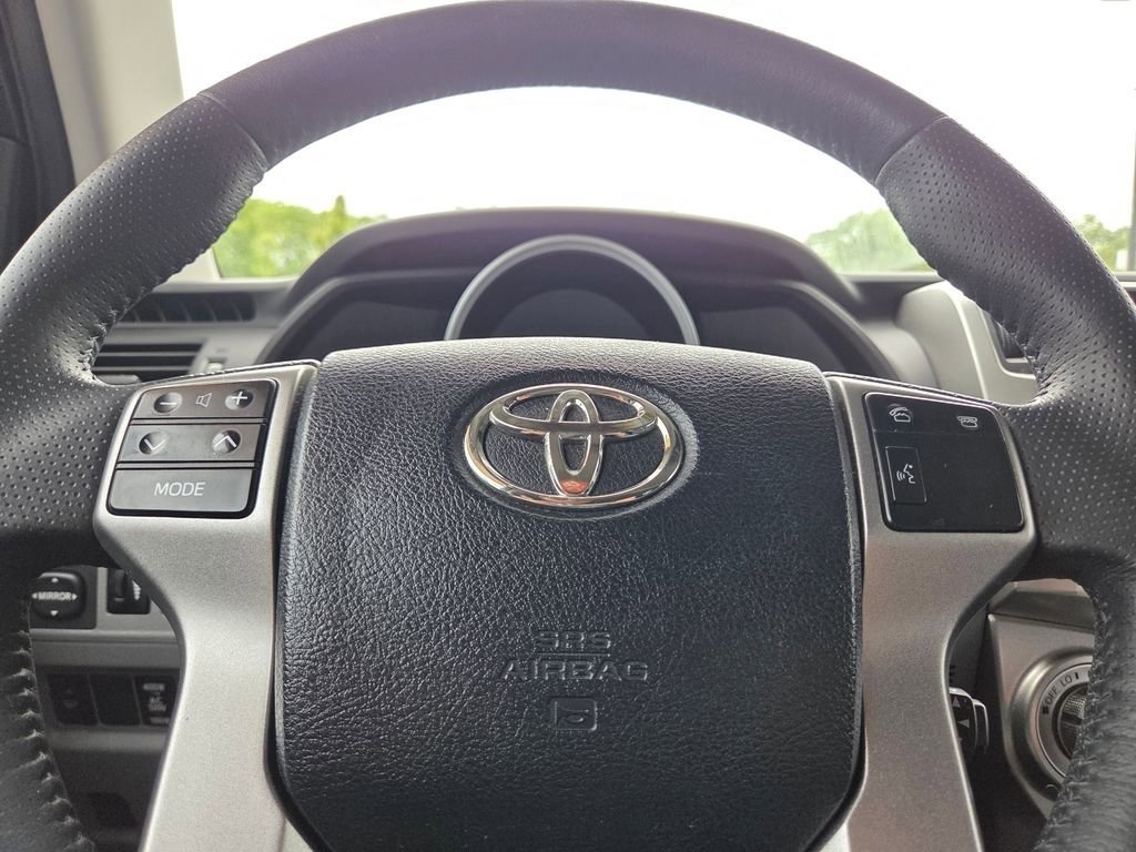 Used 2012 Toyota 4Runner SR5 w/ Premium Pkg AWD/4WD image 32