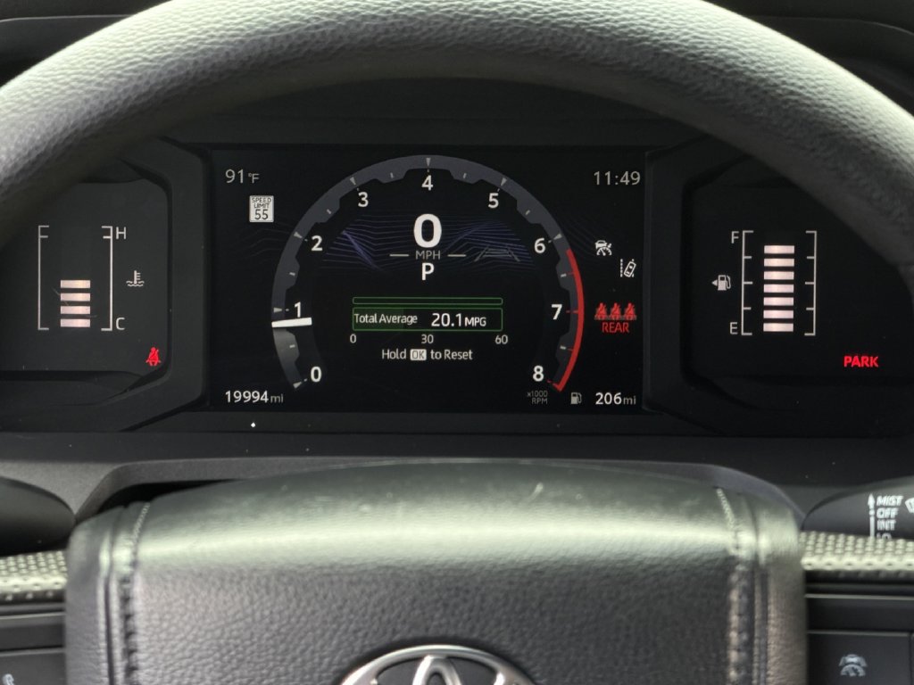 Used 2024 Toyota Tacoma SR5 AWD/4WD image 17