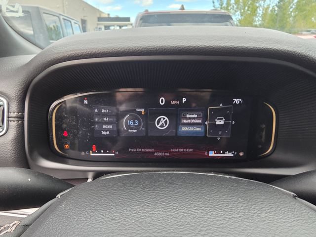 Used 2024 Jeep Wagoneer 4WD w/ Premium Group I image 11