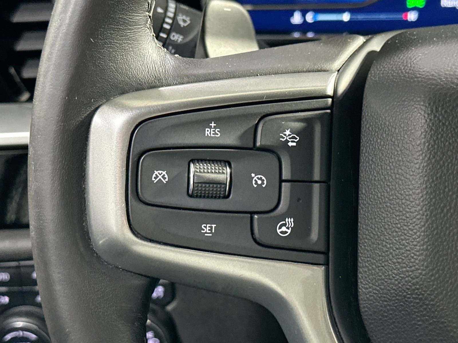 Used 2023 Chevrolet Silverado 1500 LTZ image 20