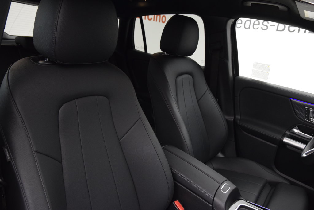 Used 2024 Mercedes-Benz GLA 250 image 17