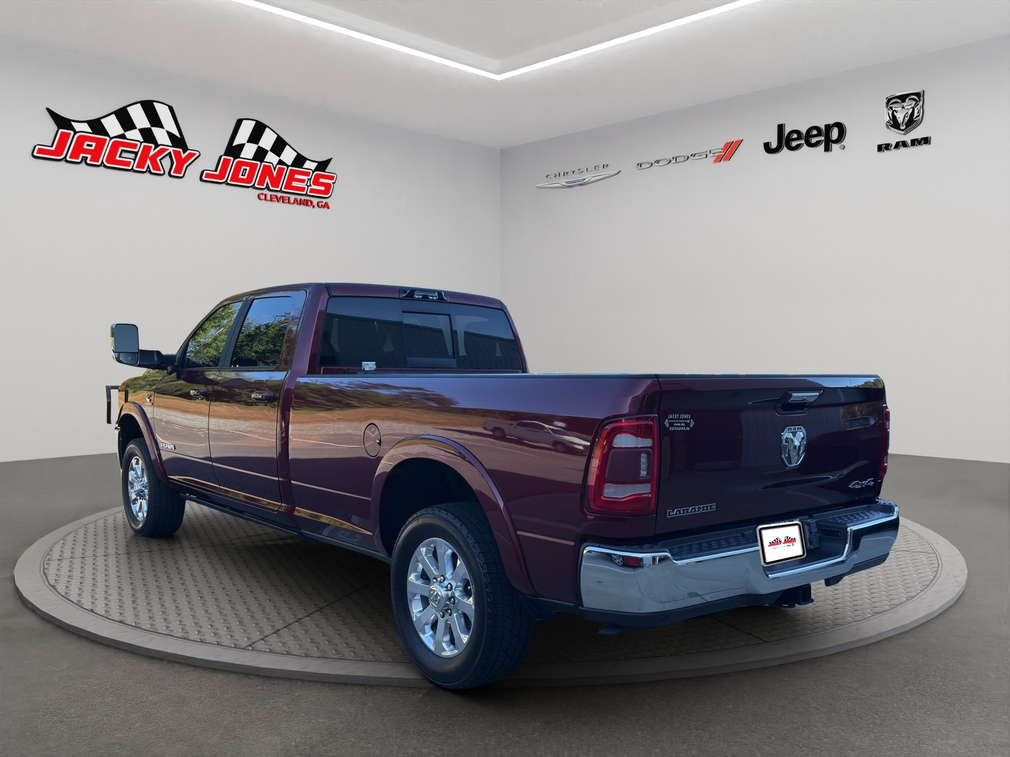 Used 2022 RAM 3500 Laramie AWD/4WD image 7