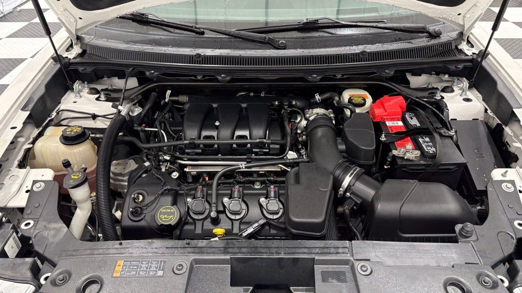 Used 2015 Ford Flex Limited w/ Equipment Group 301A image 10